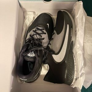 NEW- Basketball Shoes